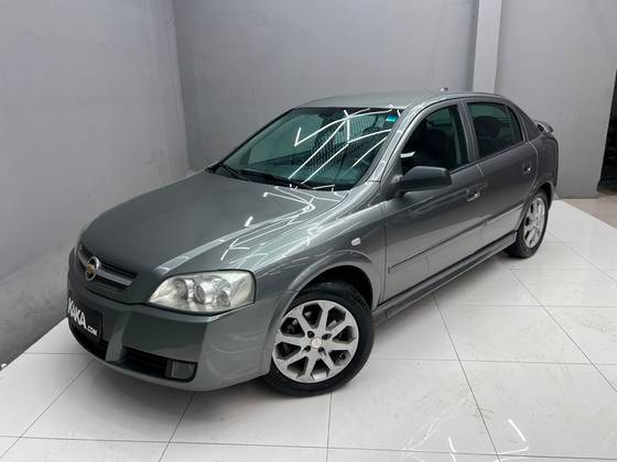 CHEVROLET ASTRA 2.0 MPFI ADVANTAGE 8V FLEX 4P MANUAL CHEVROLET ASTRA 2.0 MPFI ADVANTAGE 8V FLEX 4P MANUAL